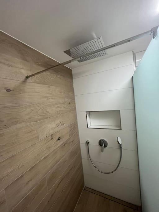 Familienwohnung Neben Dem See,Messe Und Europapark Ofemburgo Exterior foto